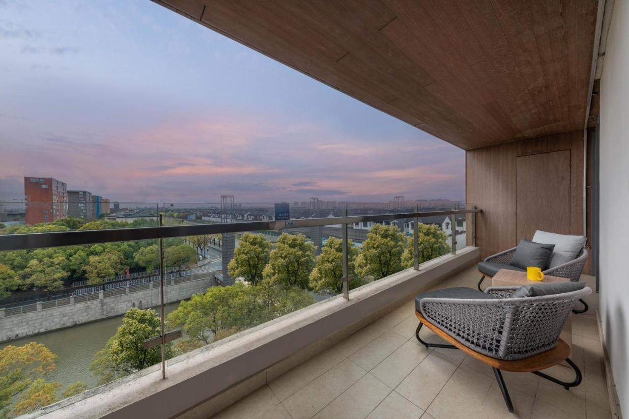 Holiday Inn Express Shanghai Pujiang By Ihg Eksteriør billede