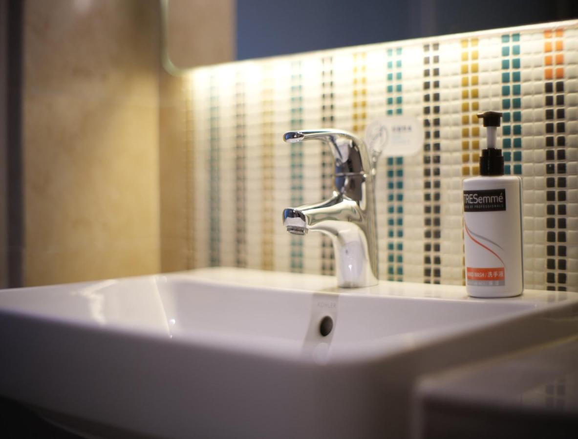 Holiday Inn Express Shanghai Pujiang By Ihg Eksteriør billede