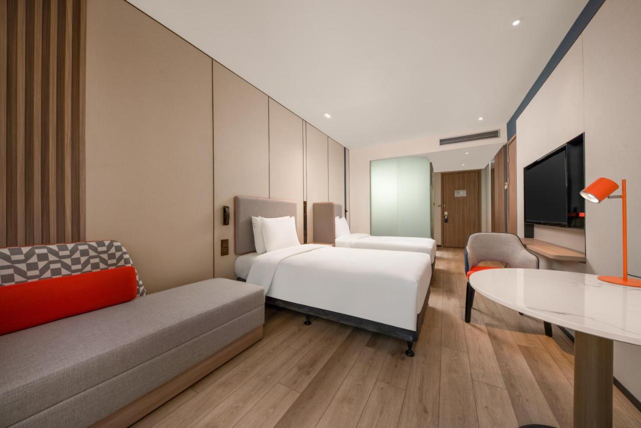 Holiday Inn Express Shanghai Pujiang By Ihg Eksteriør billede